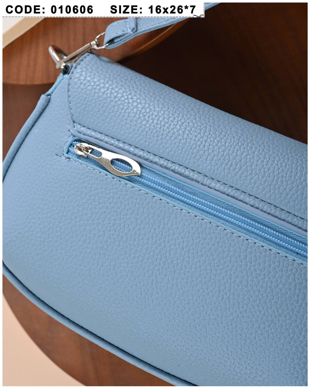 classic crossbody bag - Image 16