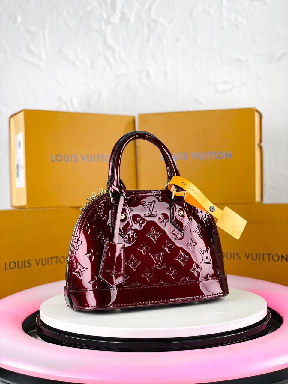 The Vernis Touch - Image 7