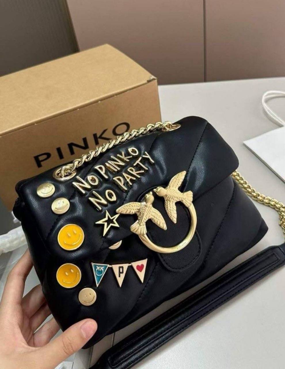 Pinko Party Queen - Image 3