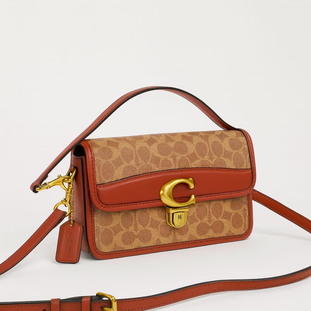 Coach Classic Charm