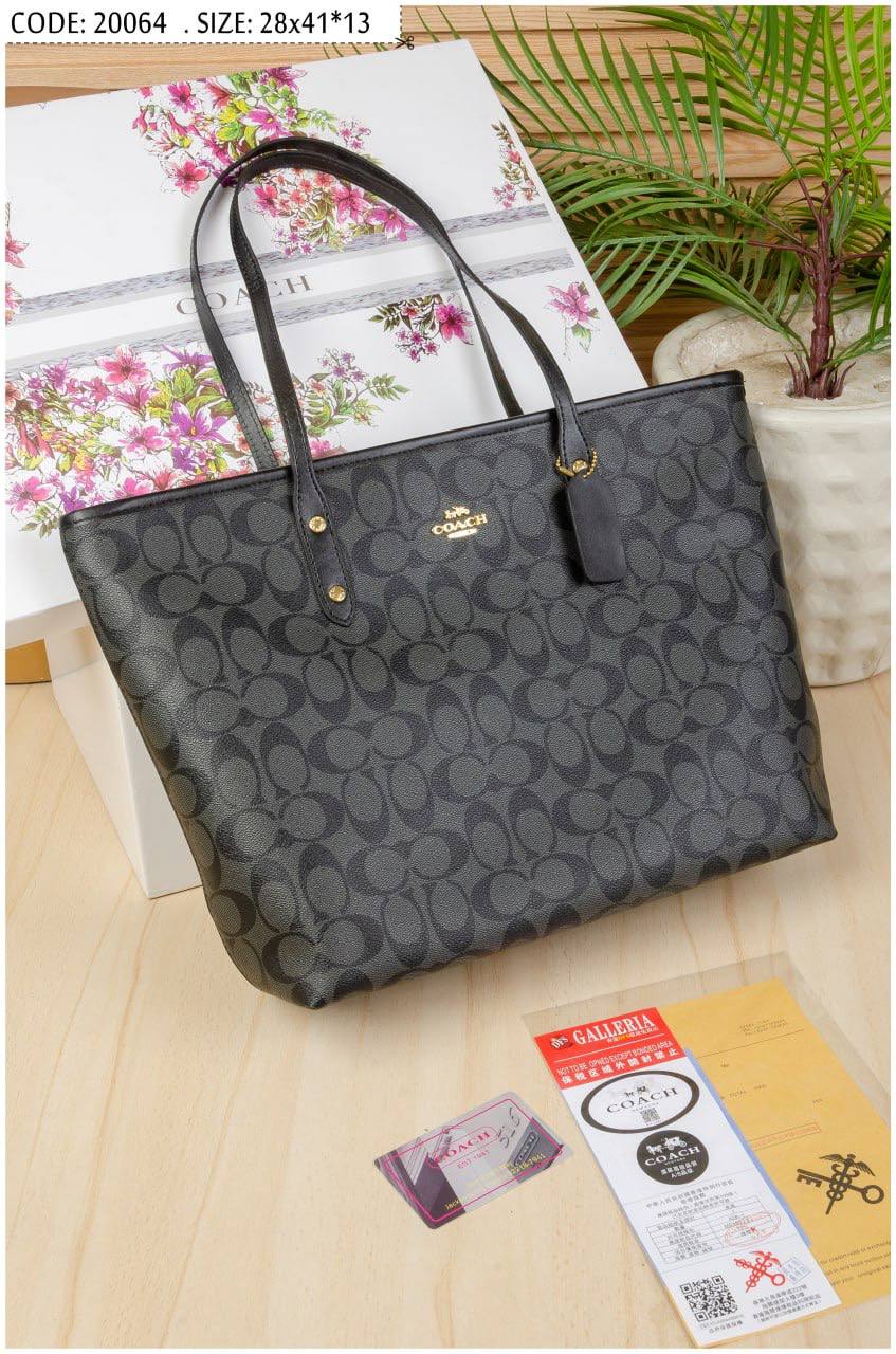 COACH Elegance Tote - الصورة 2