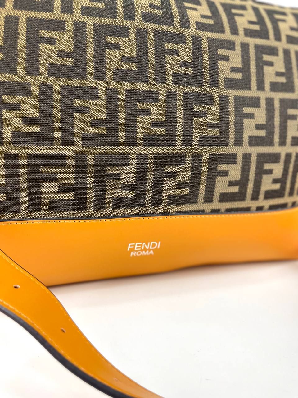 Magnum Bag - الصورة 5