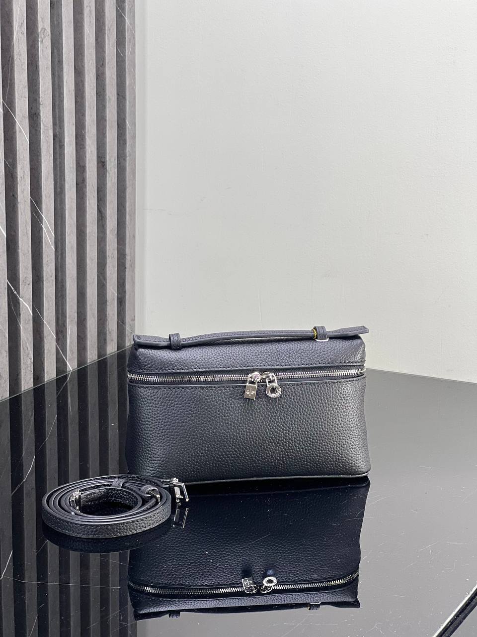 Loro Piana - Image 9