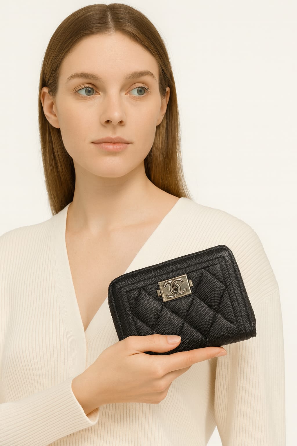 Luna Black - Image 2