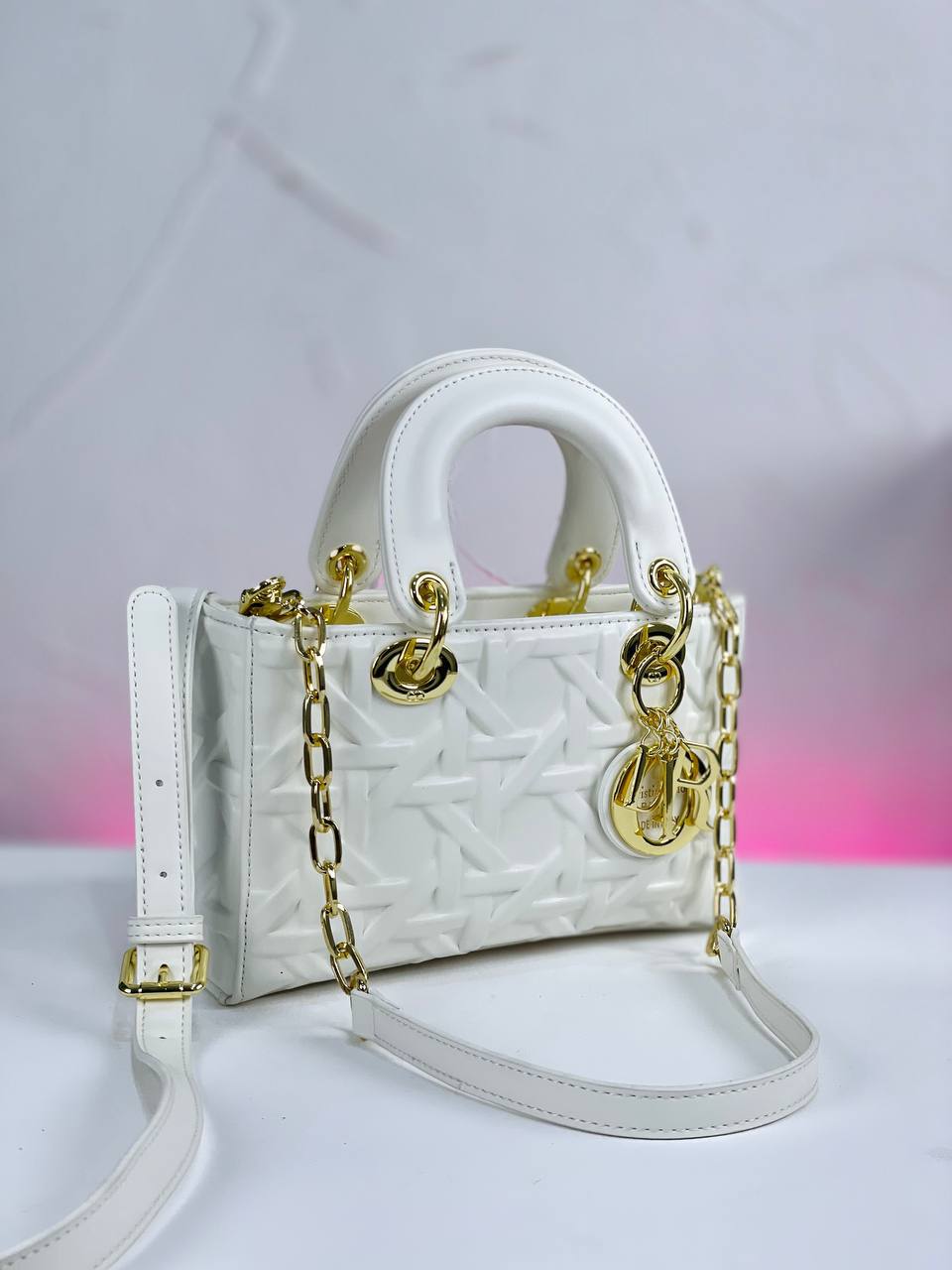 Golden Grace A - Image 10