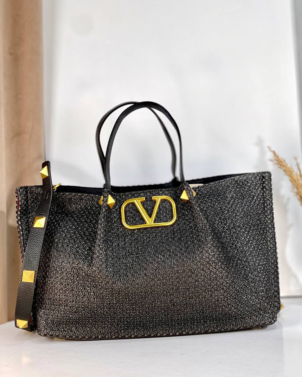 Valentino Glow Tote - Image 5
