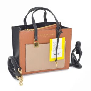 Marc Jacobs – The Tote Bag