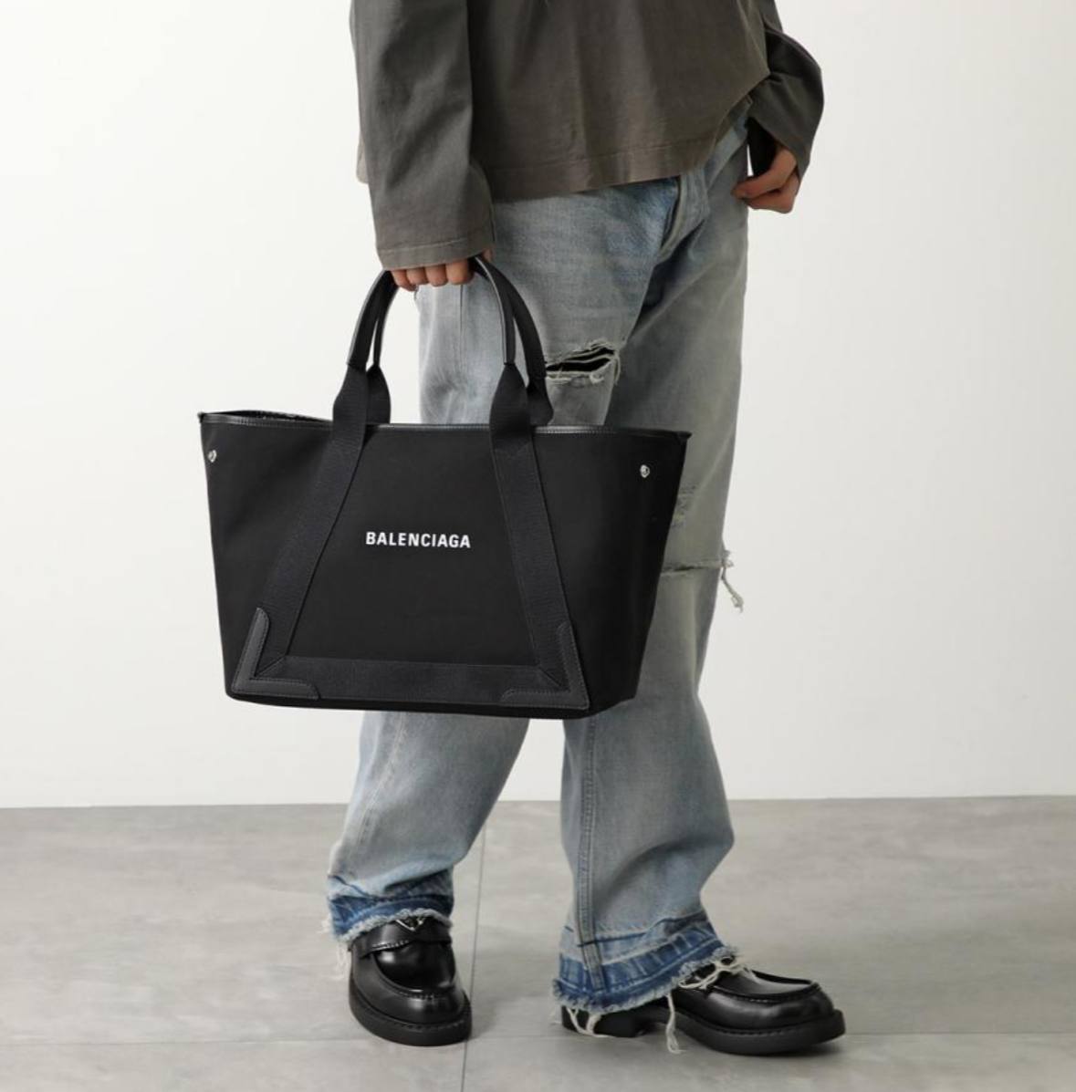 Balenciaga Tote - Image 4
