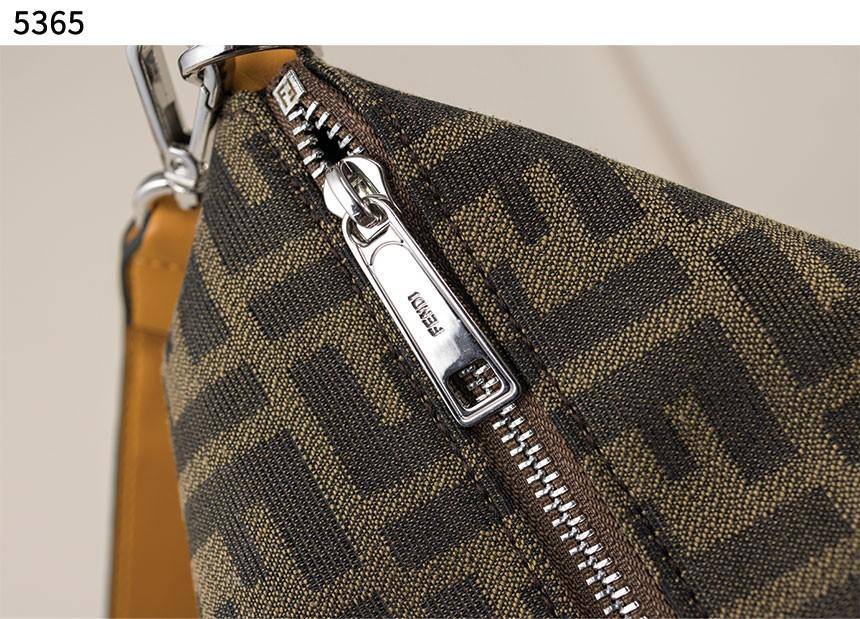 Magnum Bag - الصورة 16