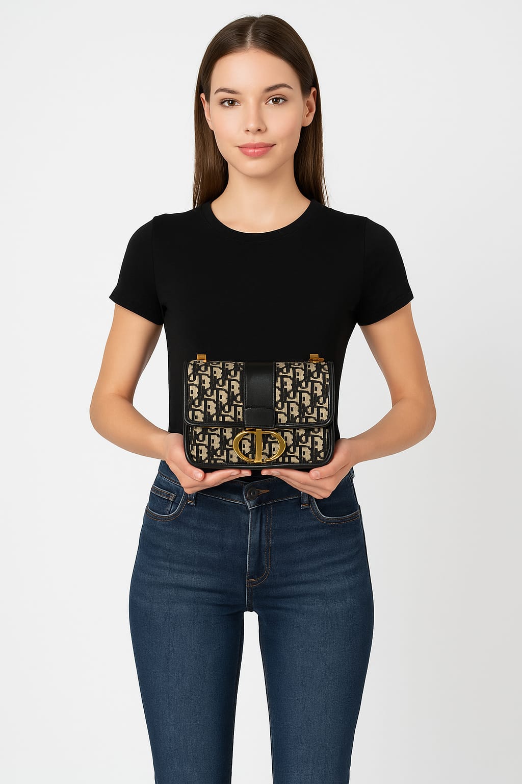 Royal Monogram - الصورة 2