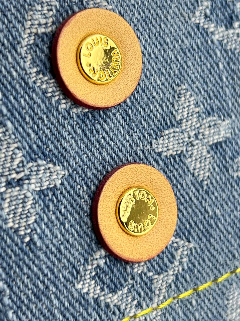 Denim Tote Elegance - الصورة 8