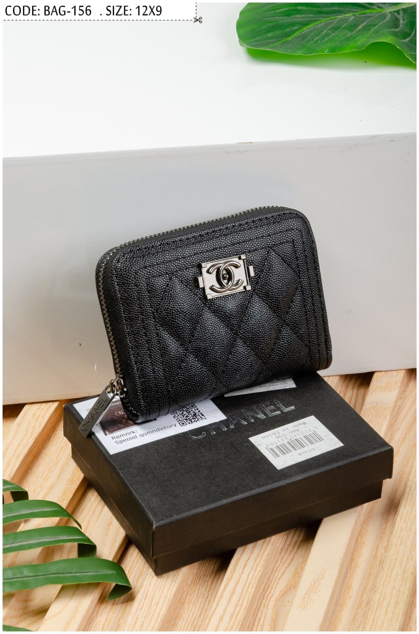 Luna Black - Image 3