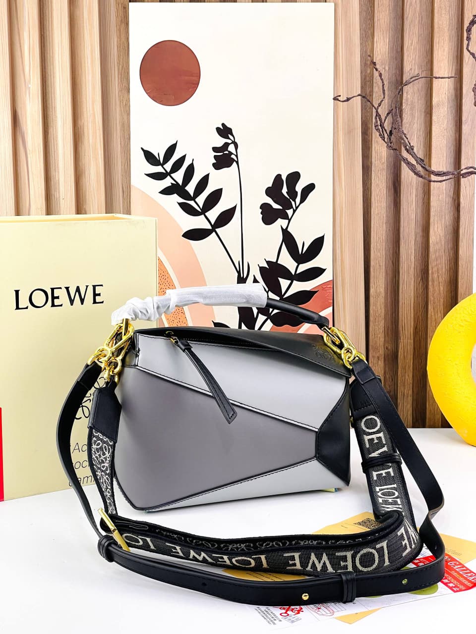 LOEWE TONE BAG - Image 10