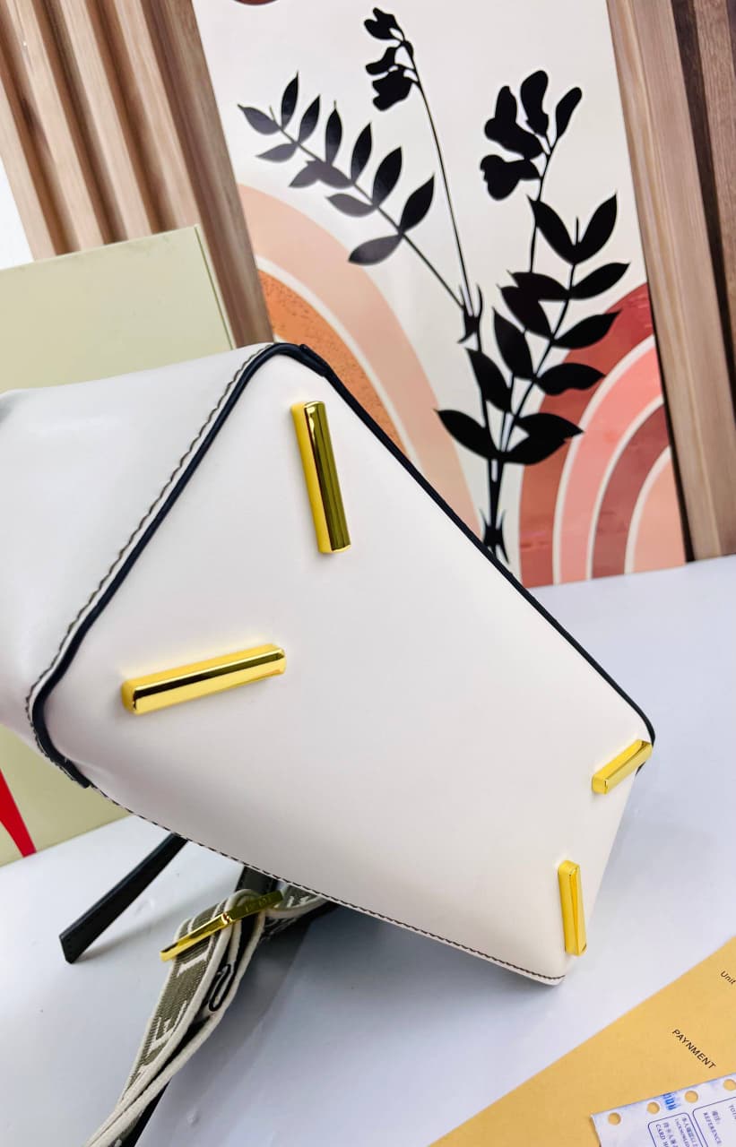 LOEWE TONE BAG - Image 18