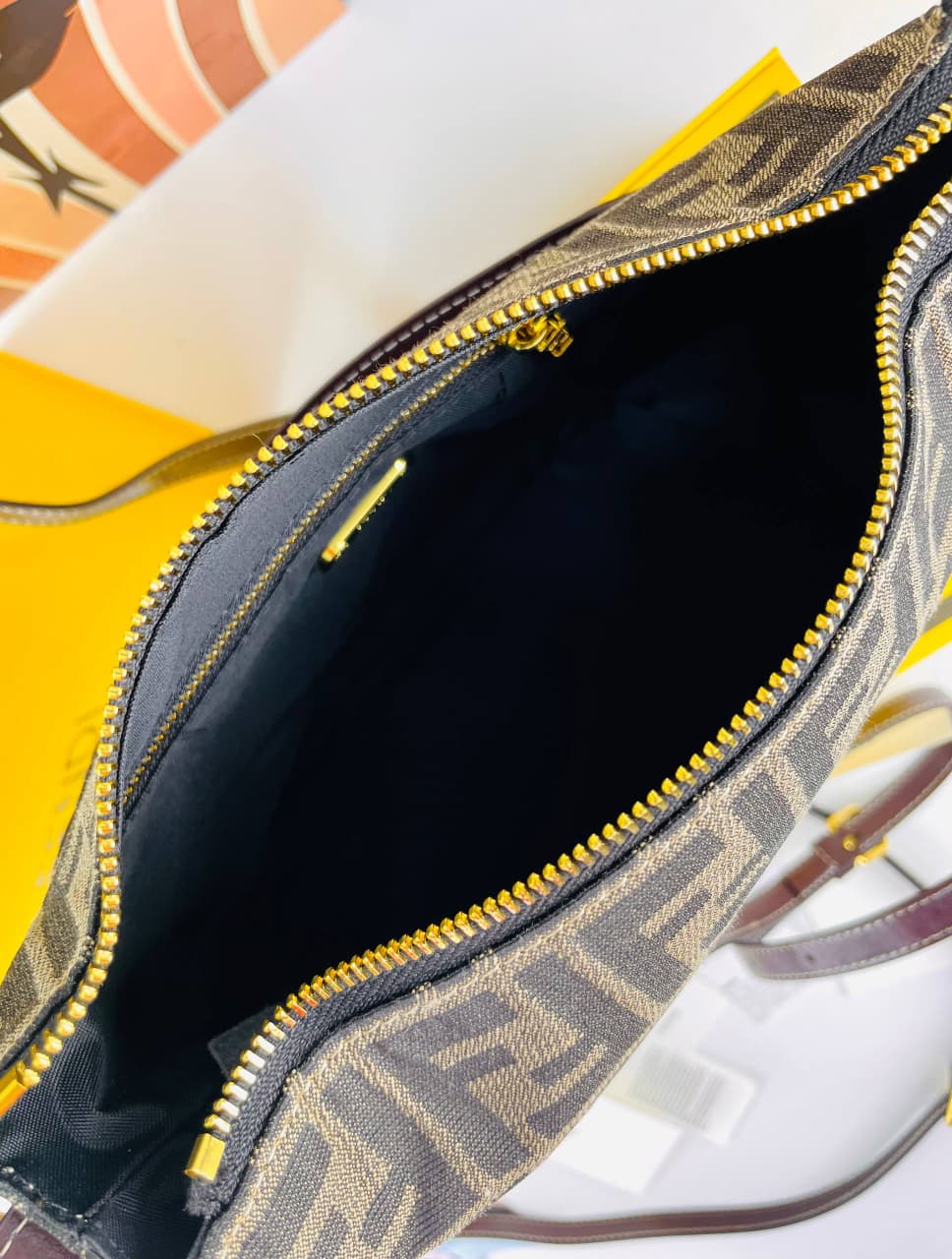 FENDI GASO BAG - Image 7