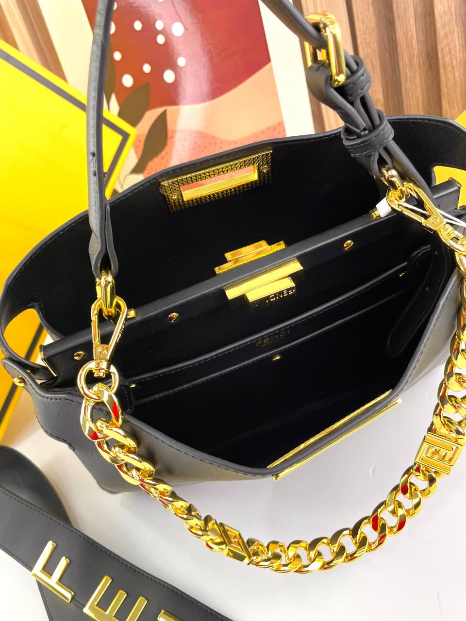 FENDI-UYT BAG - Image 9