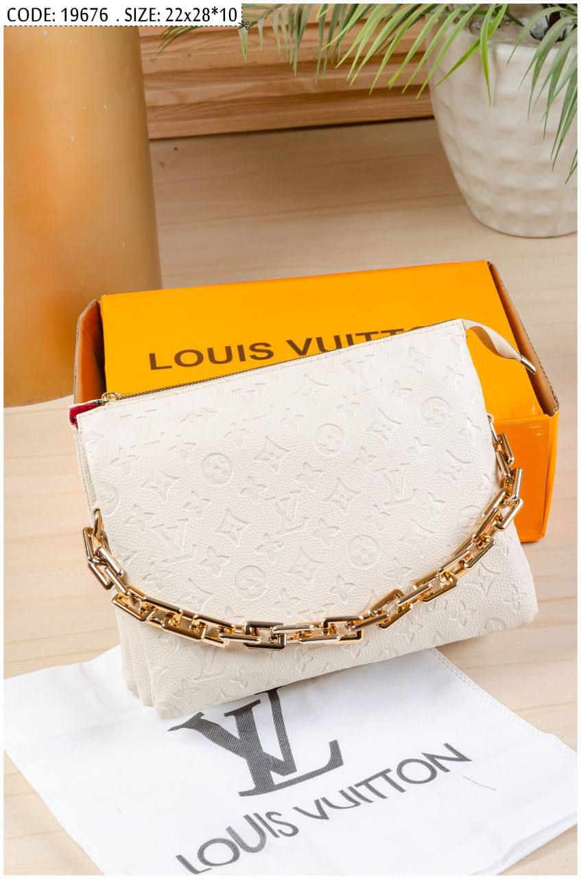 LV FIAFO BAG - Image 7