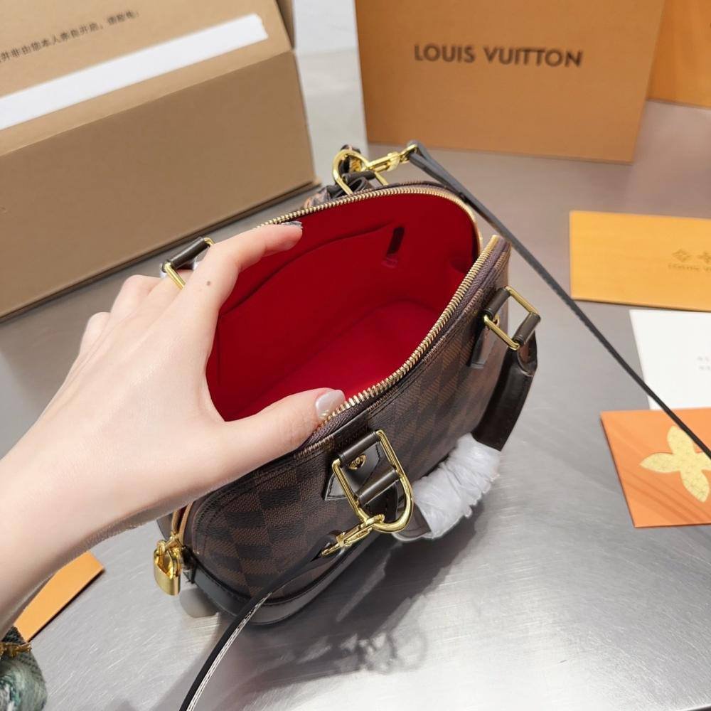 Louis Vuitton Alma BB GAB-3938 - Image 4