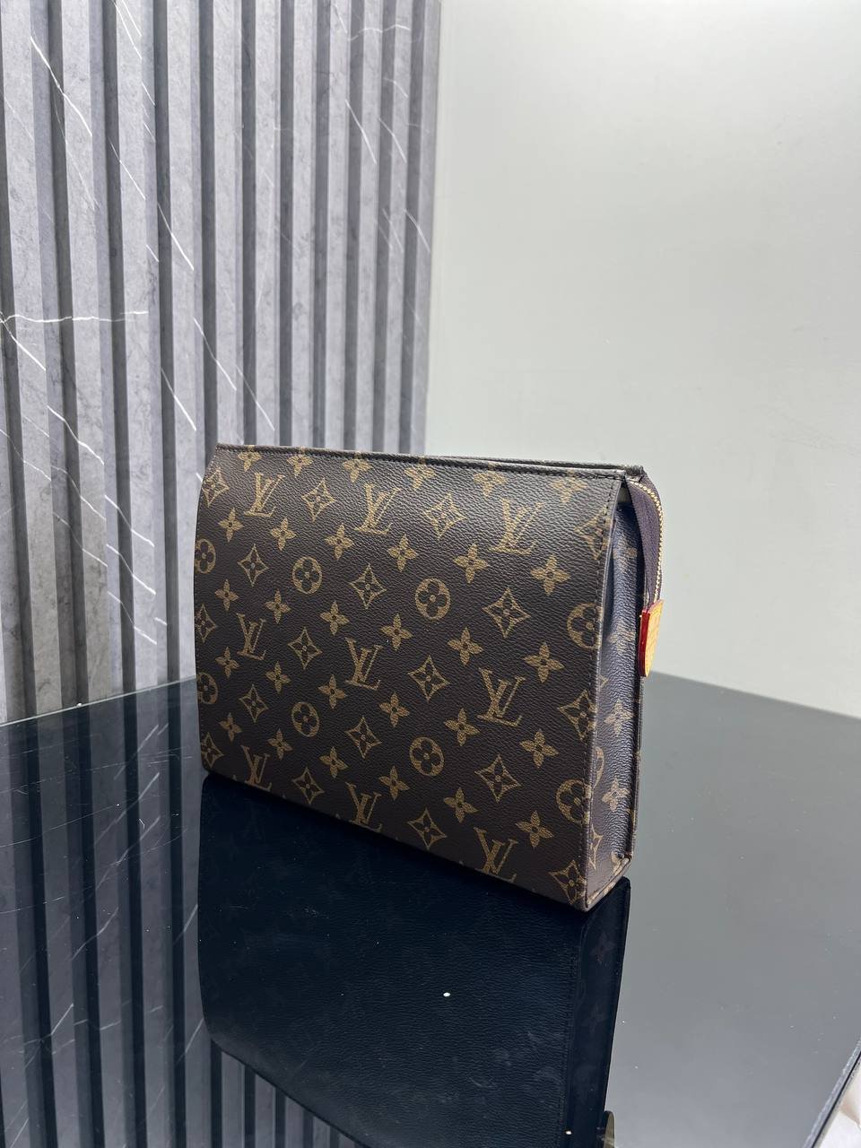 Louis Vuitton Monogram Toiletry Pouch -FOR029 - Image 6